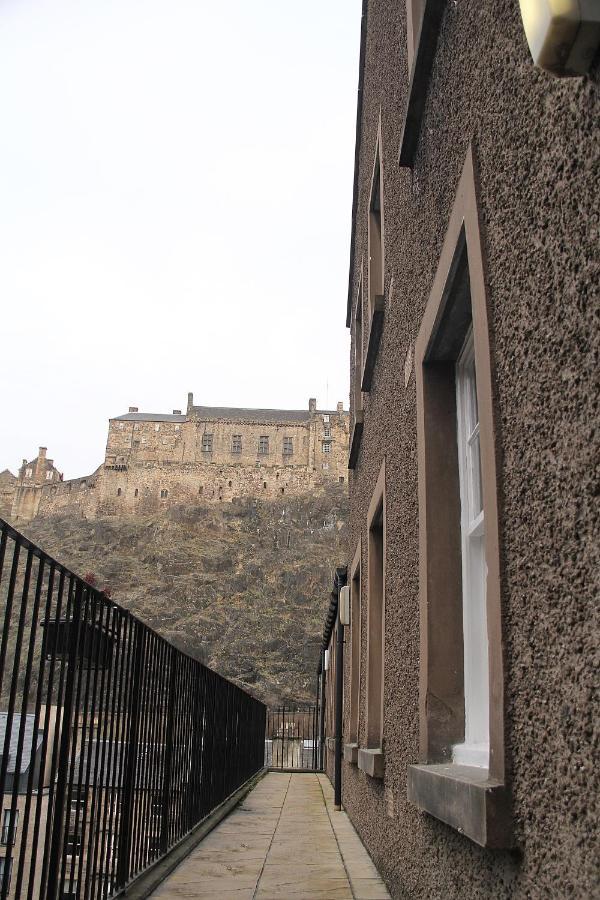 Cosy Castle Apartment Edimburgo Exterior foto